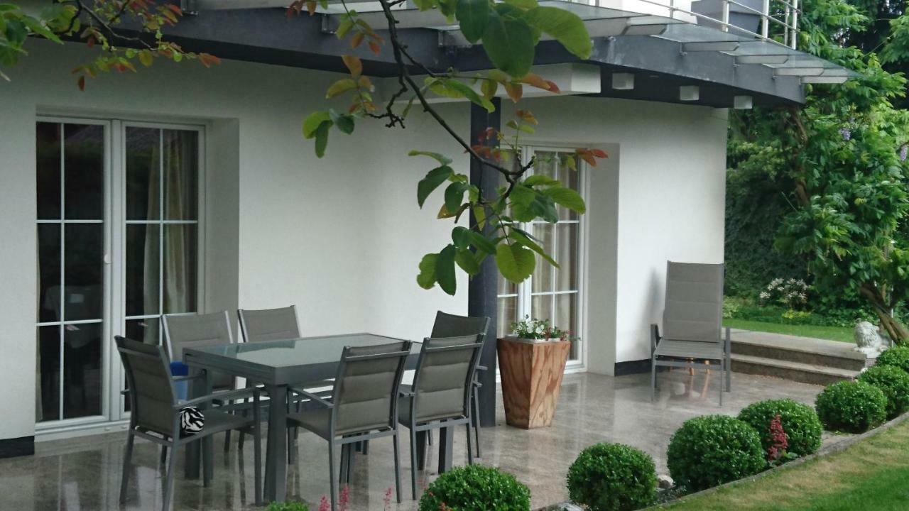Angel'S Nest Apartment Komenda Extérieur photo